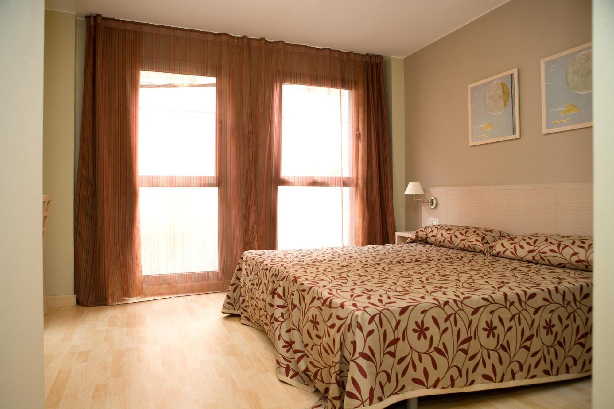 Arcohotel San Mateo de Gállego Exteriér fotografie